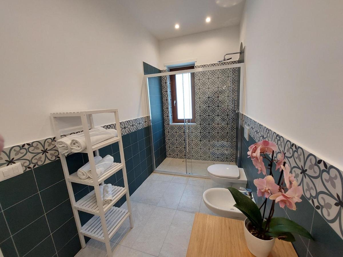 Mistral Luxury Suites Соренто Екстериор снимка